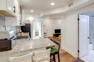 Fire Pit and Yard! Modern DC Unit Near H Street