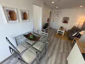 Apt 1 Quarto, Varanda, Praia, Acessos, Prestige For Home