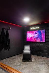 Suíte Romântica com Jacuzzi Privativa Aquecida 8 min Praia - Balneário Camboriú