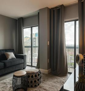 3704 Fully remodeled & modern Enclave at Unviersal