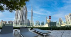 Downtown 3BHK & Maid Burj View Mall Link