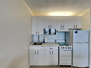 Harbour Beach Resort 616