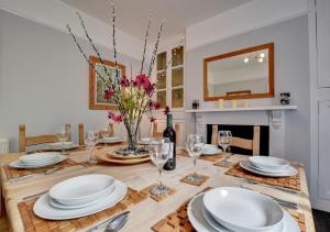 4 Bed in Ilfracombe oc-crofil