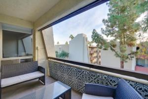 Pool and Hot Tub at Gem in the Heart of Old Town!