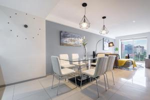 2BR Luxury Stay Mundial 2026 Skyline Views