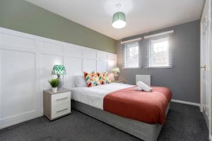 Stylish 3BR Contractor Friendly Long Stays