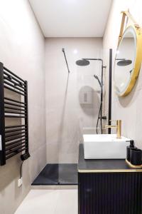 6ty Nest - Cour Privée - Paris