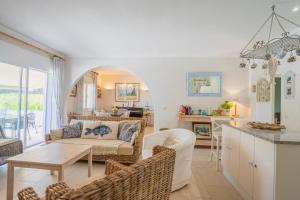 Holiday home Bel Coll 8p airco pool and views