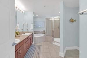 Gulfview Condo #1809 at Laketown Wharf