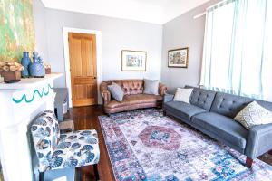 Ursulines Historic Creole Cottage- Steps to Qtr -E