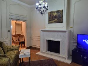 A luxury partment in garden city for families