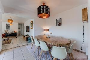 Villa avec piscine privée, jardin & poêle à bois