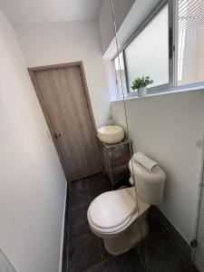 Apartaestudio grupal privado dentro de hotel