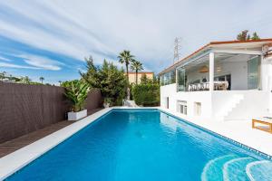 Cozy Villa With Pool In Marbella Nueva Andalucia