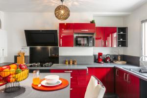 Jungle Saintaise - Appartement, Hypercentre, Fibre, Tv 4K, Parking Privé Payant