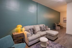 Walkable Couples Retreat in Downtown Florence