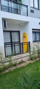 Apartamento 2 Quartos Praia do Recreio com Ar e Varanda