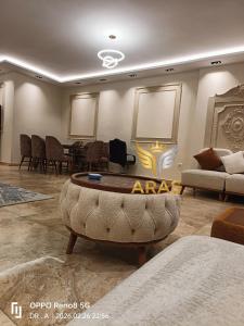 Sphinx Royal Residence with a panoramic view جناح ملكي فاخر على ميدان سفنكس الرئيسي