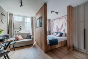 Pereca City Centre Studios by Arrenda