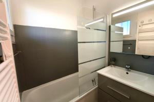 Stay in a bright apartment with a view!