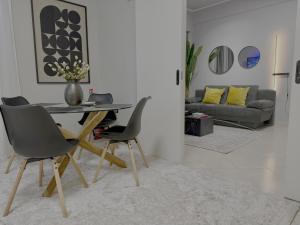 AES Athenean Elegance Suites - Historic Center