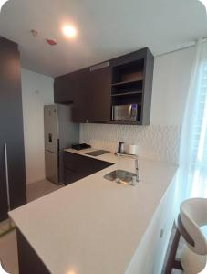 Departamento moderno edificio lujoso con cochera