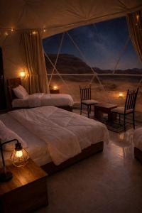 Rum Four Seasons luxury Camp & Jeep Tours