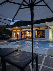 Natural Paradise overlooking the mountains