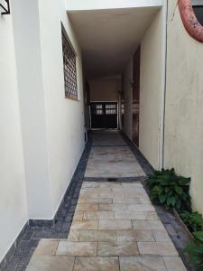 House 6 bedrooms 2 blocks Santos beach with pool