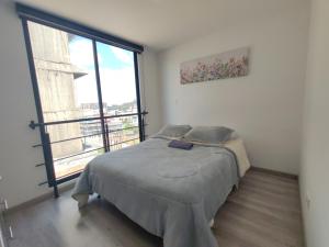 Alojate Signature 3HAB de Lujo frente a la Santo Tomás Vista y Parqueadero