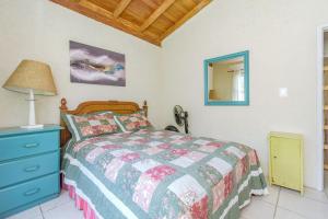 Casa em Condominio com Piscina e area Gourmet