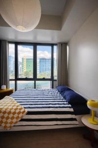 Stylish 1BR, The Florence, Near Venice Mall, BGC
