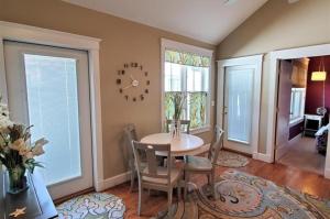 Seaglass Village 217 - Barefoot Escape condo