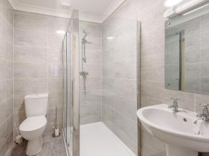 Dawson Park 6 - Uk12665