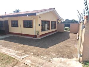 Sea Park Holi-Stay - 2on1stAve