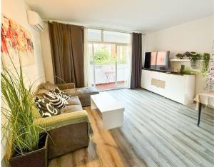 Fenals Calm - con piscina