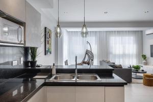 ®{City~Element~View} @DowntownSD ShareJaccuziGym