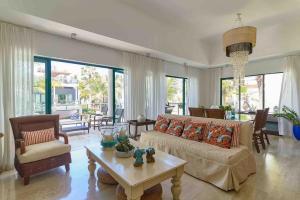® 3BR{Sublime~Essence} BeachfrontJaccuziBBQ