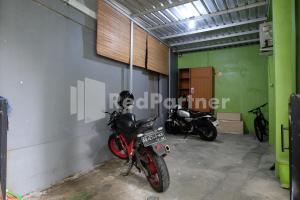 Halona Residence near Pakuwon Mall Jogja Mitra RedDoorz
