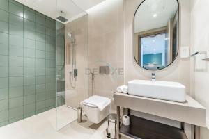 Ideally Situated Near Coca-Cola Arena and The Green Planet Dubai 1BR, Short Stroll to the Metro and Downtown Attractions, Myrtle, Al Wasl by Deluxe Holiday Homes