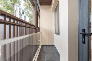 HighEnd Serviced Apartment with Lift by SSens Homes