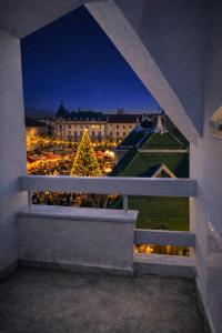 The View - Apartament Ultracentral, spatios - Bea-ti cafeaua la inaltime, in timp ce admiri Craiova de sus
