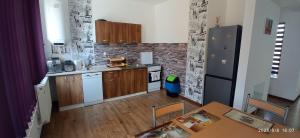 Apartament mobilat, la 5 minute de Baile Felix cu masina