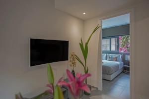 Stylish flat close to Acropolis Livingstone Kyanit