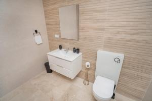 Élégant Appartement 3 Chambres à Malabata Hills