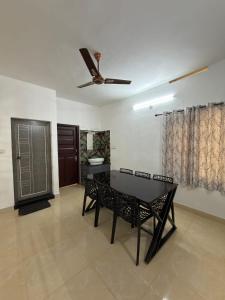 Club Appolo Homestay