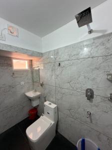 Club Appolo Homestay