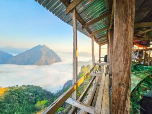 Pha Mok Paradise Camping in Nongkhiaw