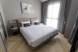 New TITLE Legendary 1BR, Бангтао