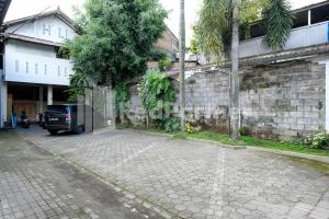 LestInn Homestay Monjali Mitra Reddoorz